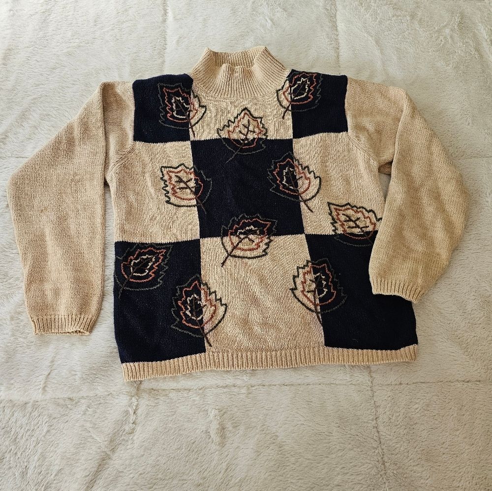 Dress Barn Fall Foliage Sweater Size Small. Excellent Condition!